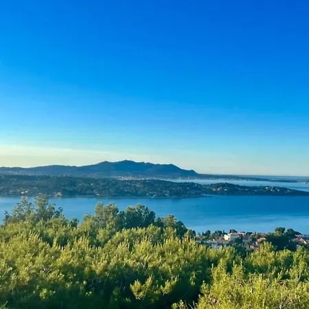 Superbe Vue Et Piscine Апартаменты Бандоль